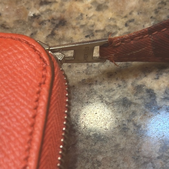 Hermes Orange Wallet - Picture 7 of 8